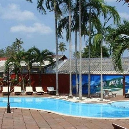Ao Nang Beach Resort Krabi Exterior photo