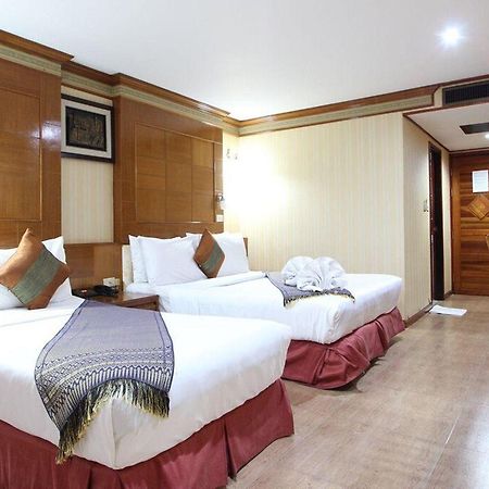 Ao Nang Beach Resort Krabi Exterior photo