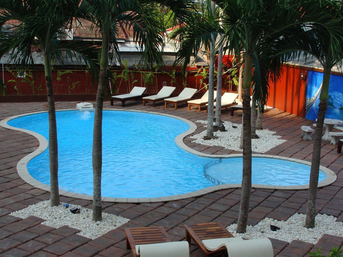 Ao Nang Beach Resort Krabi Exterior photo