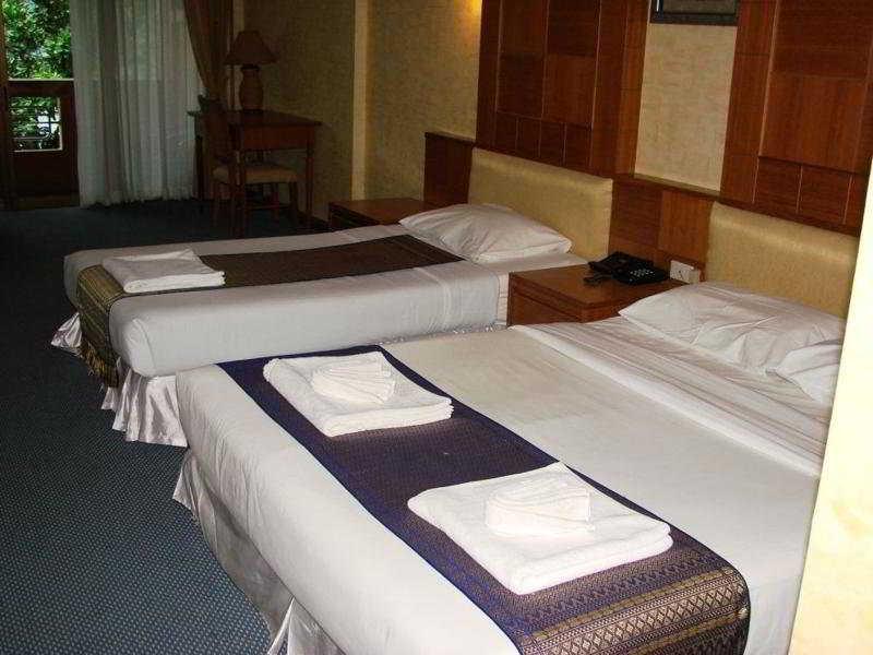Ao Nang Beach Resort Krabi Exterior photo